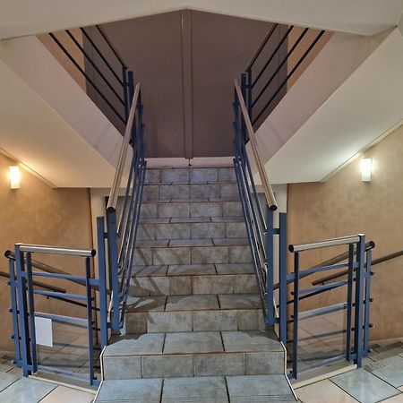 Comfortable Duplex En Residence Securisee Proche Metro Toulouse Luaran gambar
